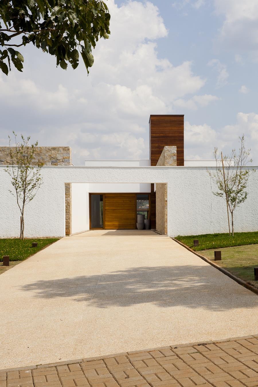 巴西 Vasco Lopes Arquitetura 的绿色环保住宅设计-2