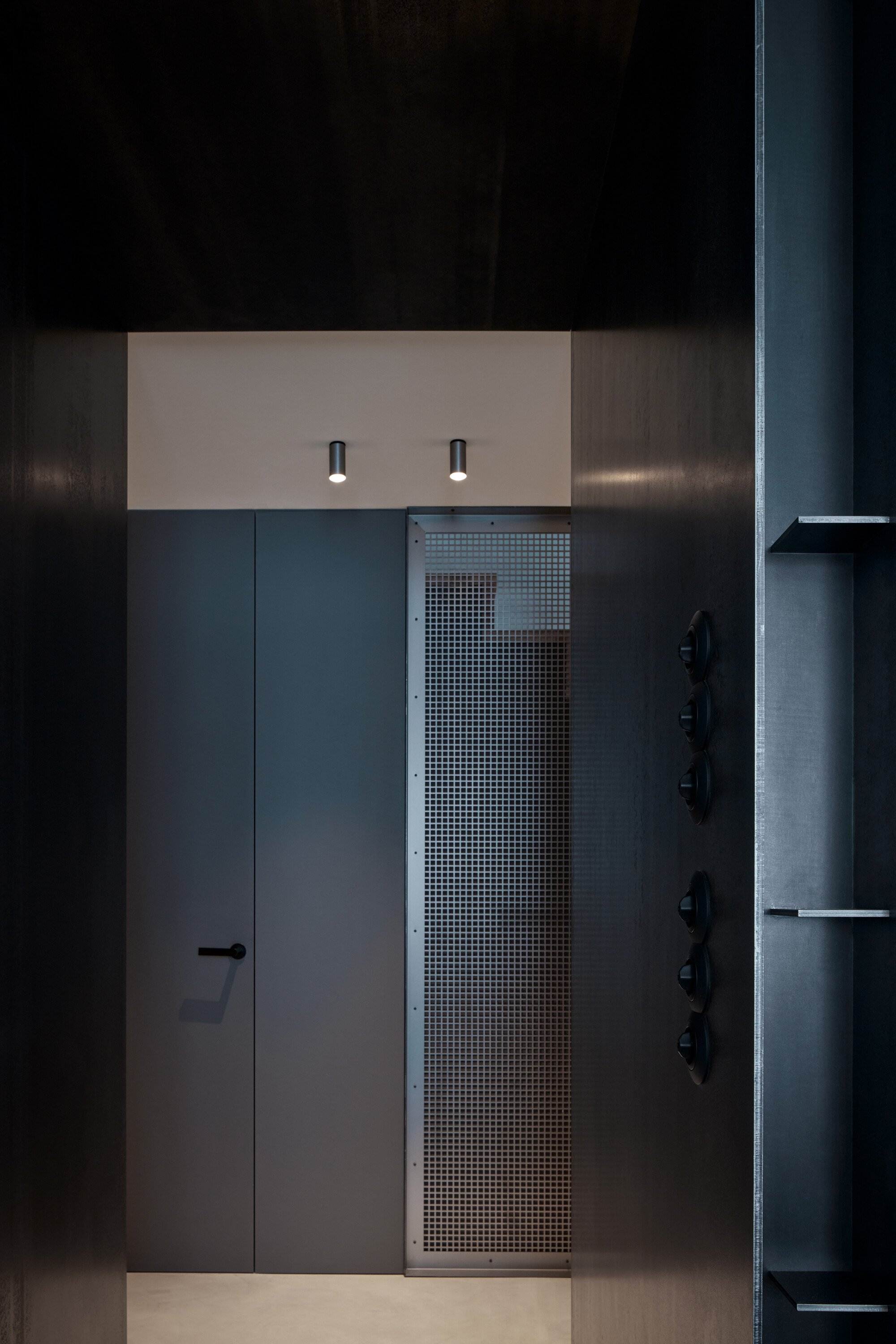 朝夕小屋丨捷克丨ADR-25