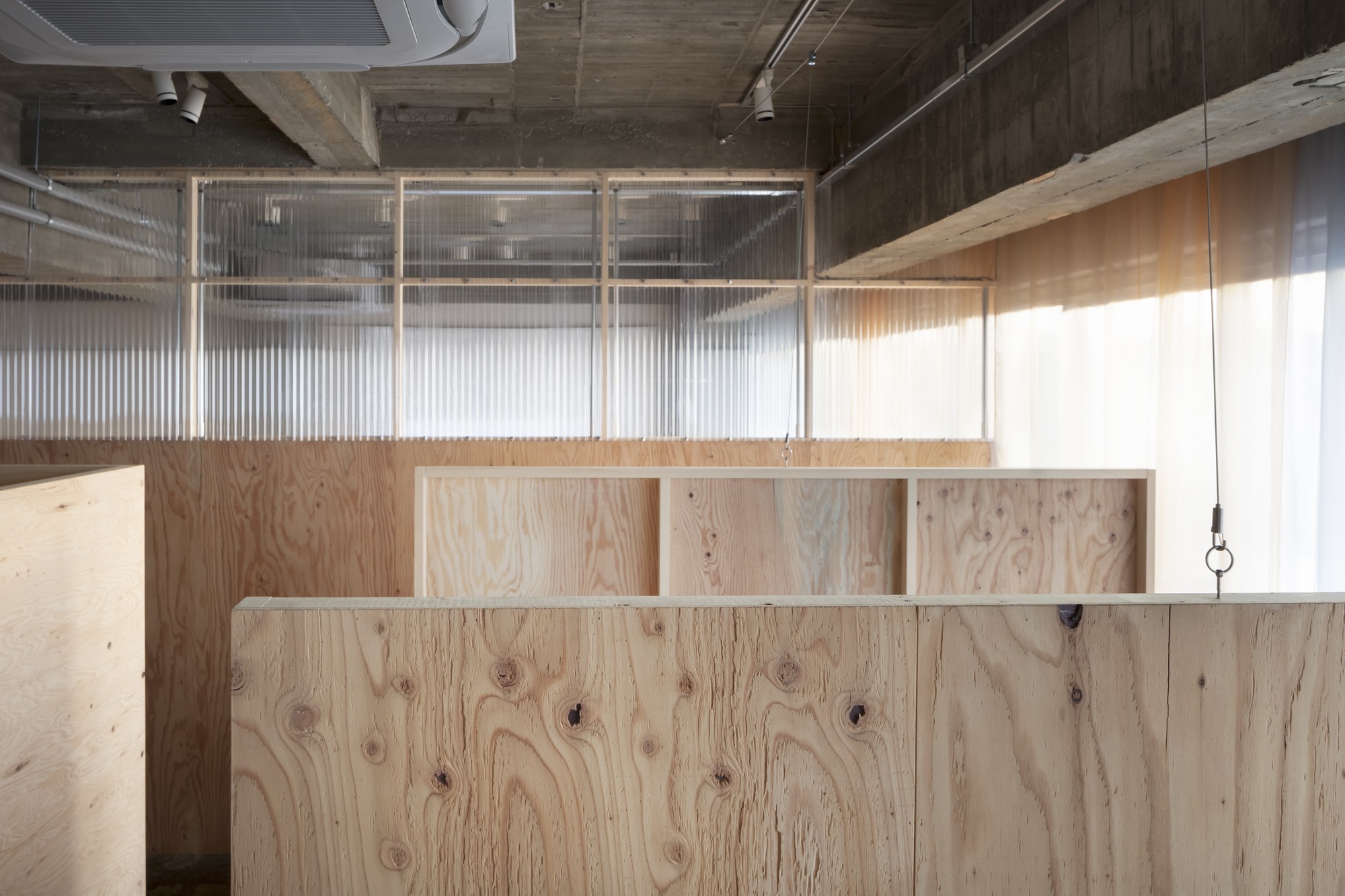 小木屋沙龙丨日本丨SIDES CORE-22