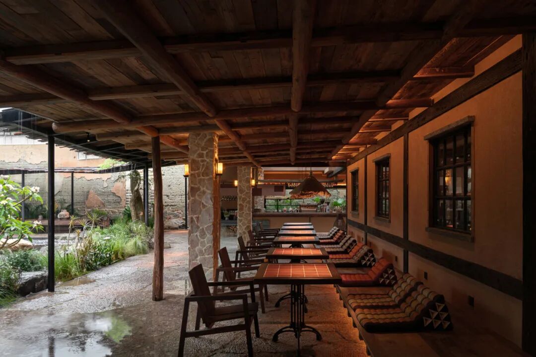 场所的诗学:老院子与风土的共生(山丘花园)丨中国大理丨桐里空间设计-36