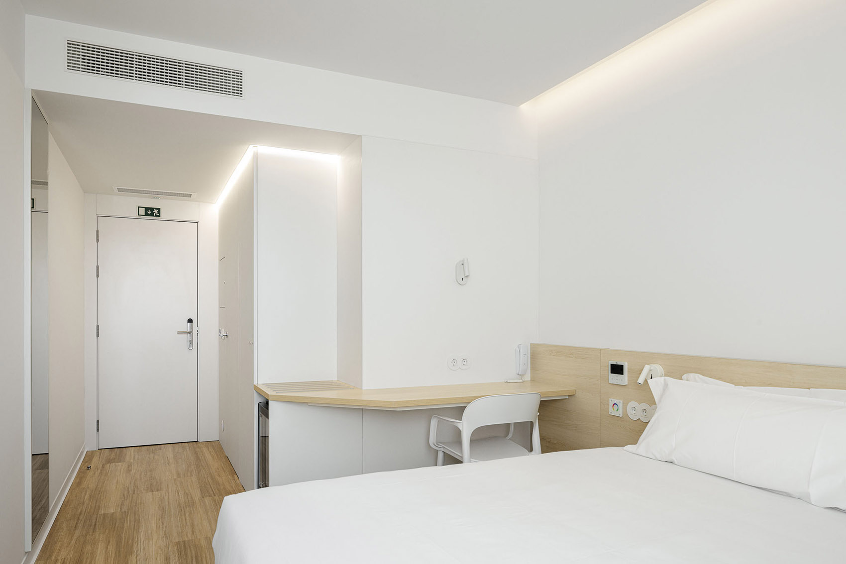 葡萄牙 B&B Famalicão 酒店丨Jorge Domingues Arquitetos-123