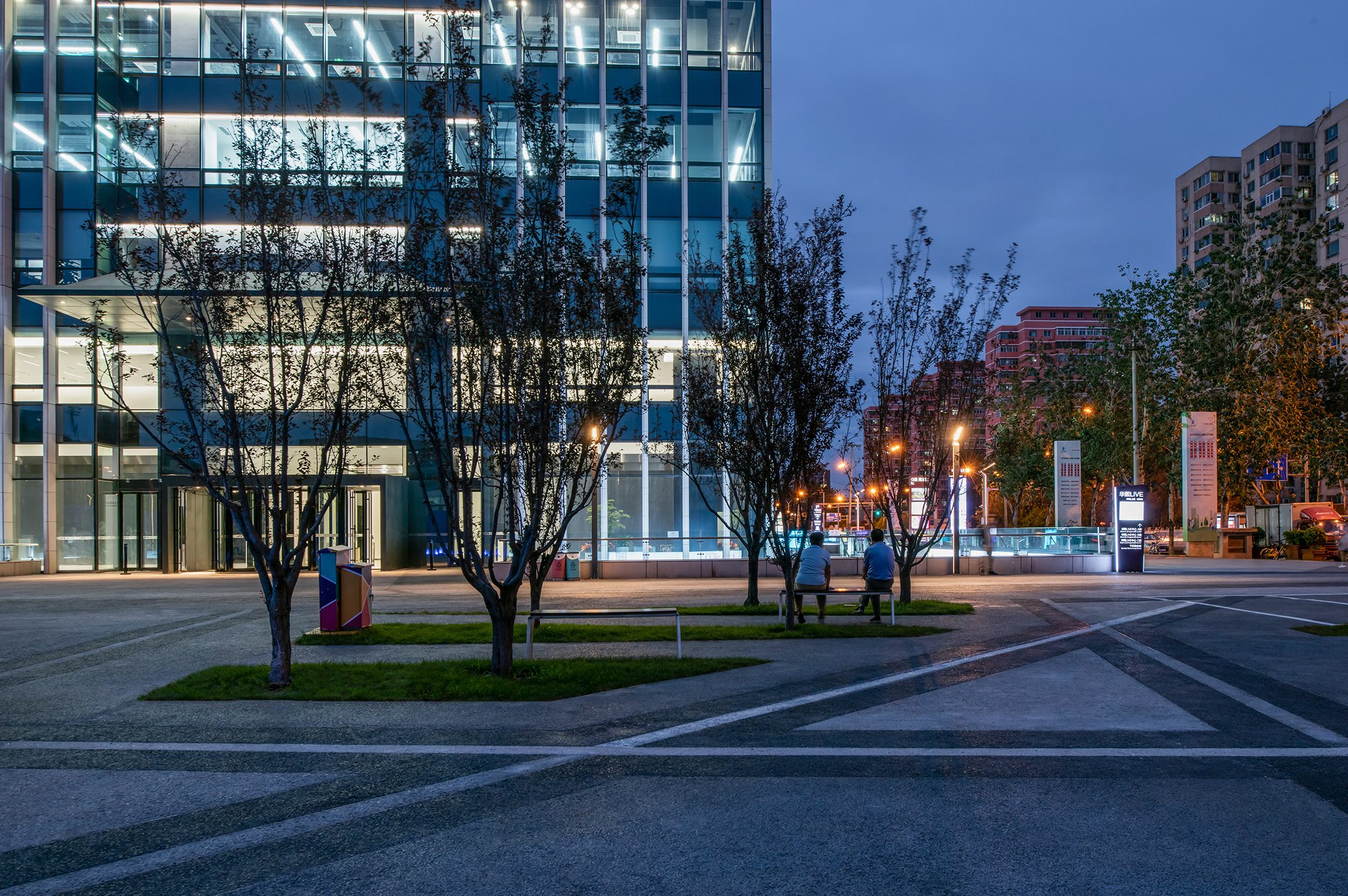 北京五棵松华熙Live中心丨WSCAPE 望境景观设计（北京）有限公司-33