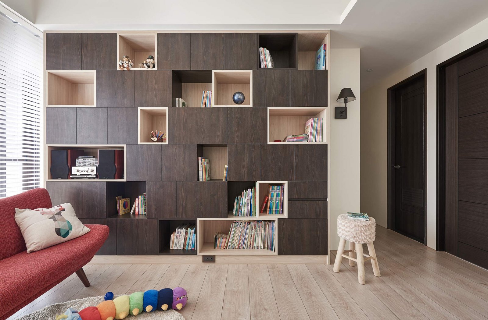 打通的不只是空间！一家 4 口的双拼198㎡日光亲子宅  大秝设计-14