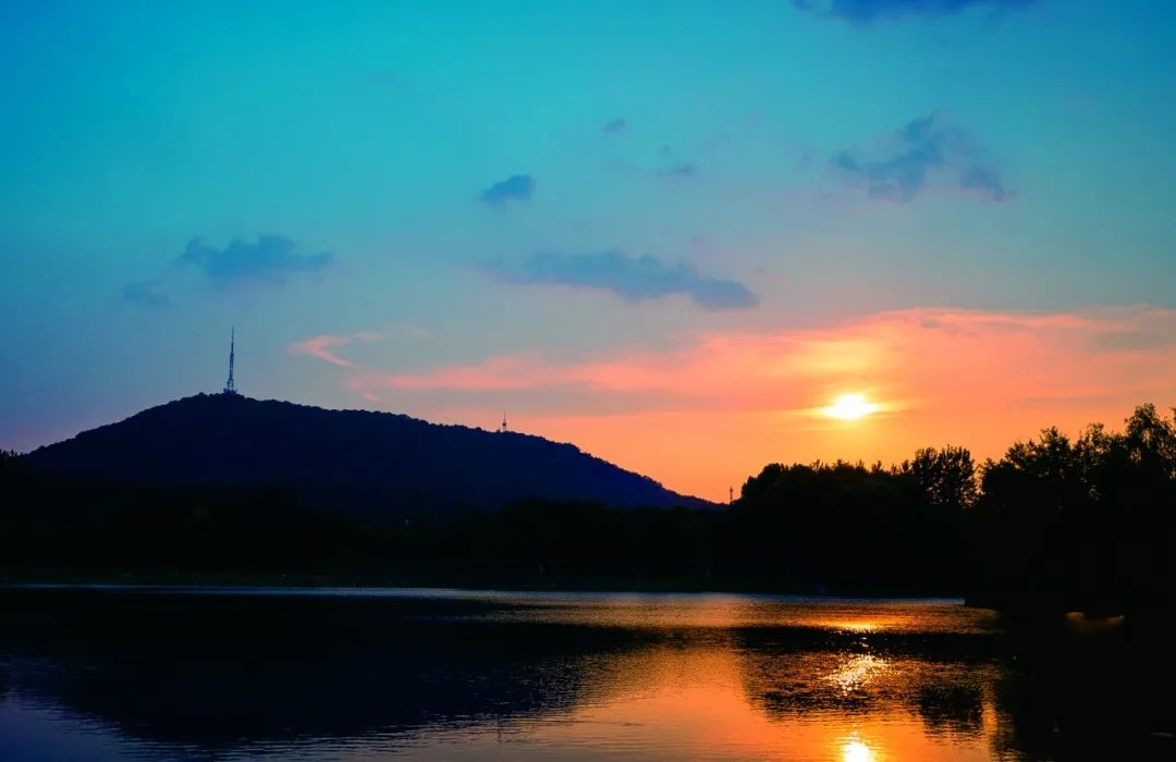 世家说 | 正在“消失”的主城别墅，封藏时代的终极向往-2