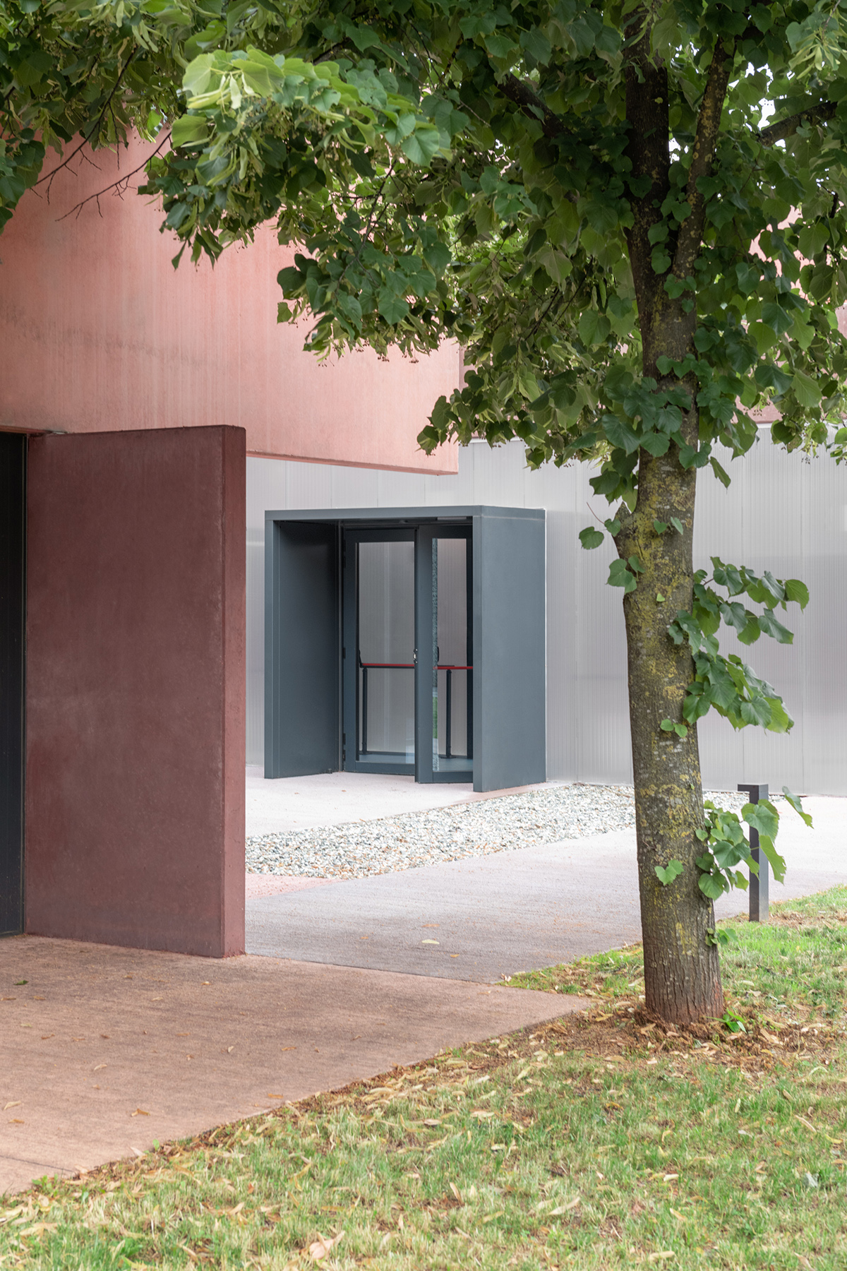 SLAB 国家核物理研究所生产空间丨意大利都灵丨ELASTICOFarm-60