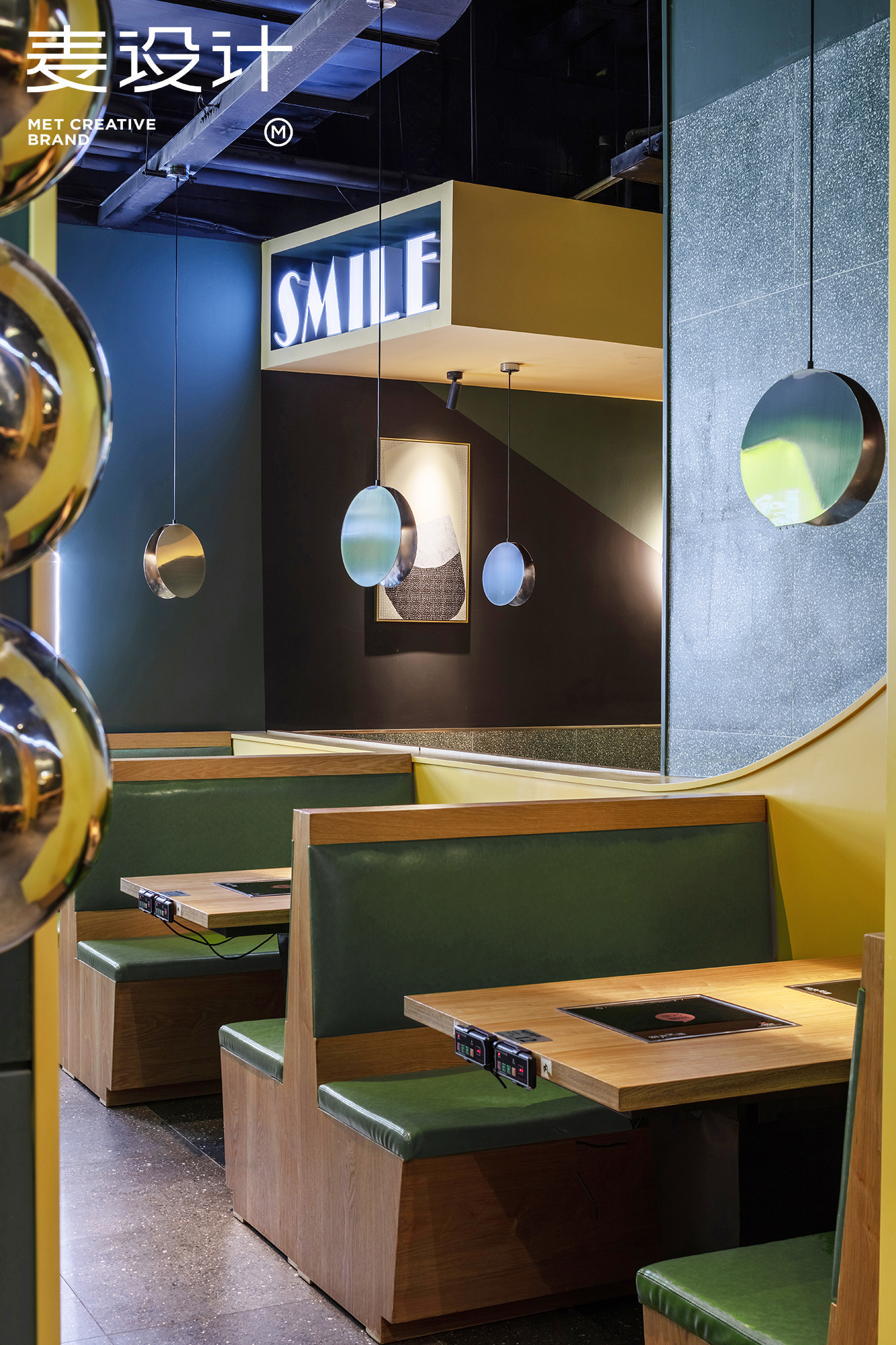 绿意盎然，焖声笑语——麦设计餐厅的色彩魅力-10