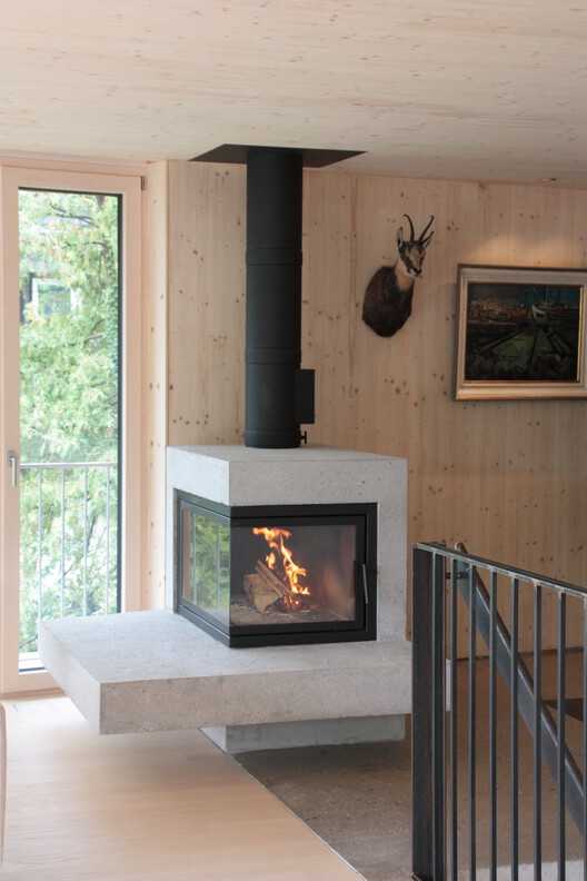 奥地利萨尔茨堡山上的现代木屋住宅设计丨lechner & lechner architects-20