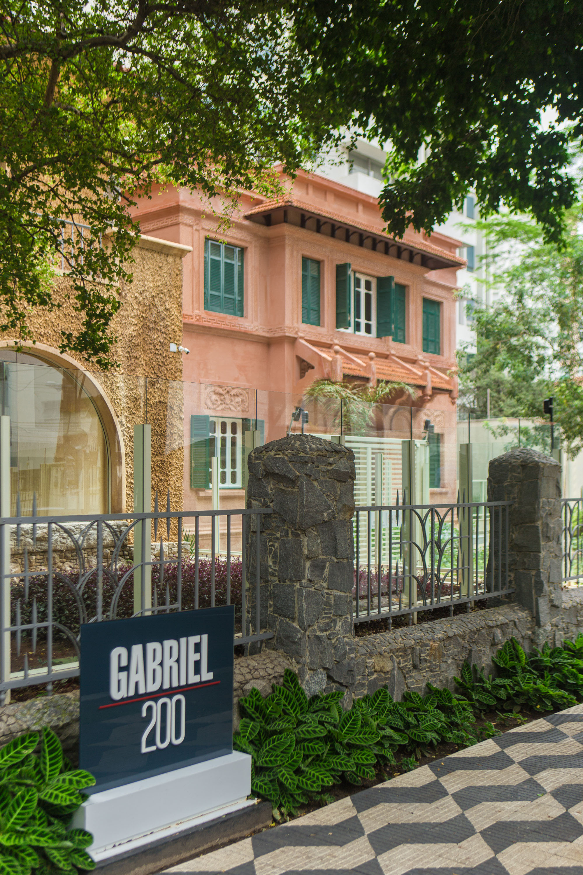 Gabriel dos Santos 大楼丨MDAD-13