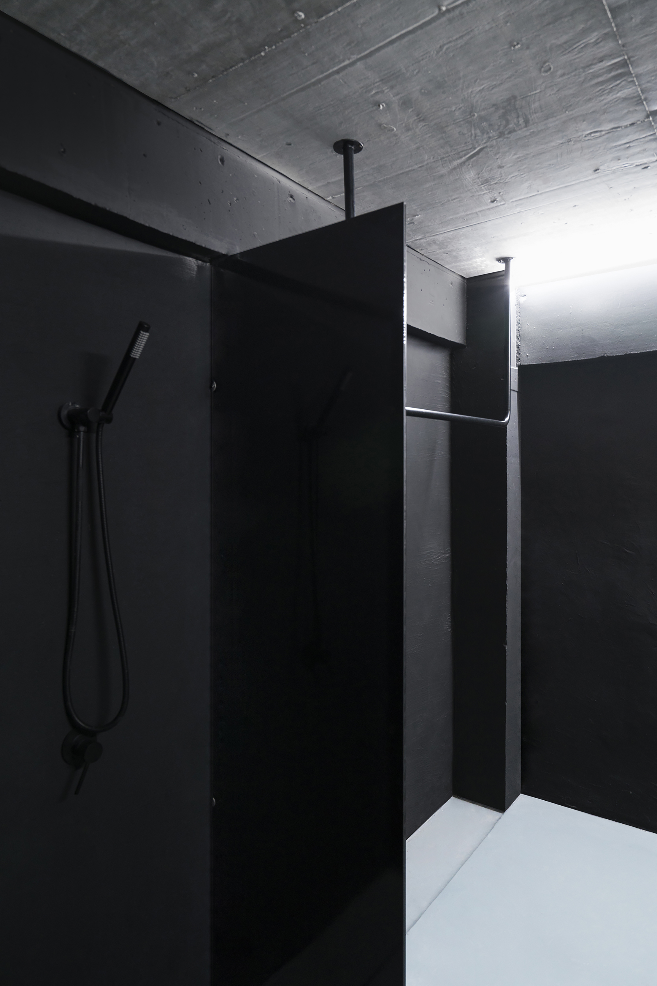 水滴光影 水下摄影室的惊艳设计-24