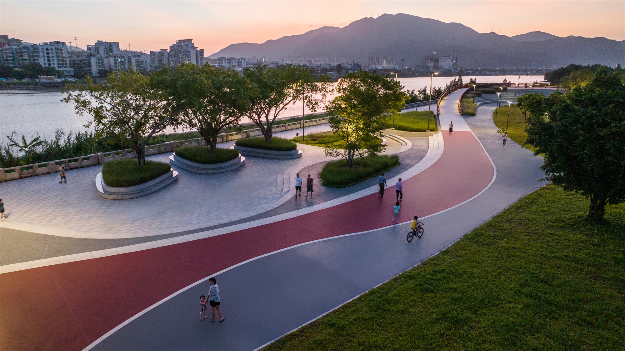 珠海东堤路滨河景观工程(宁海段)景观方案设计丨中国珠海丨广东科美都市景观规划有限公司-72