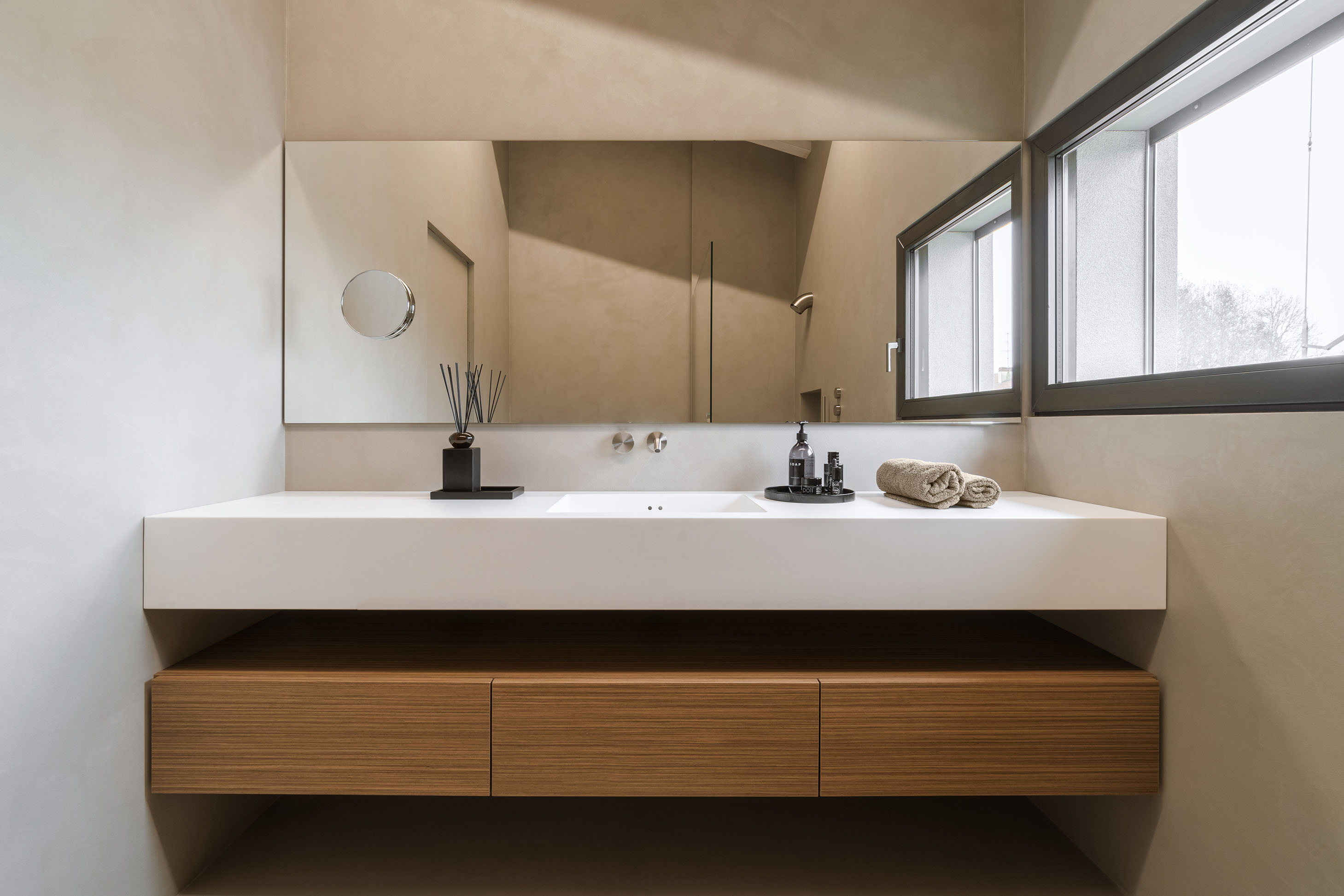 极简与连续 · Casa Erre 平层设计丨PR.I.MA. SRL Roberto Marchini-24