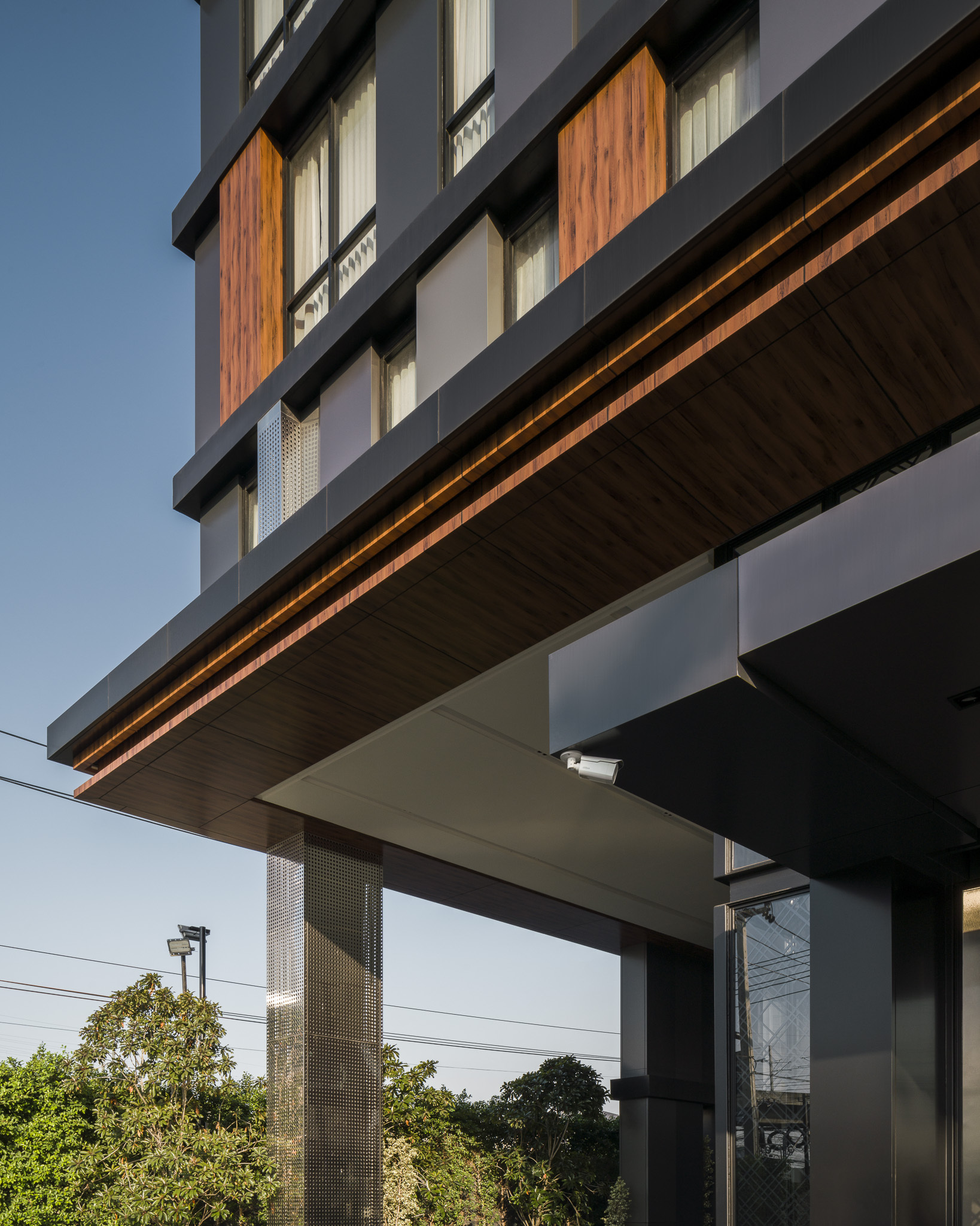 Srinakarin Hotel / Archimontage Design Fields Sophisticated-28