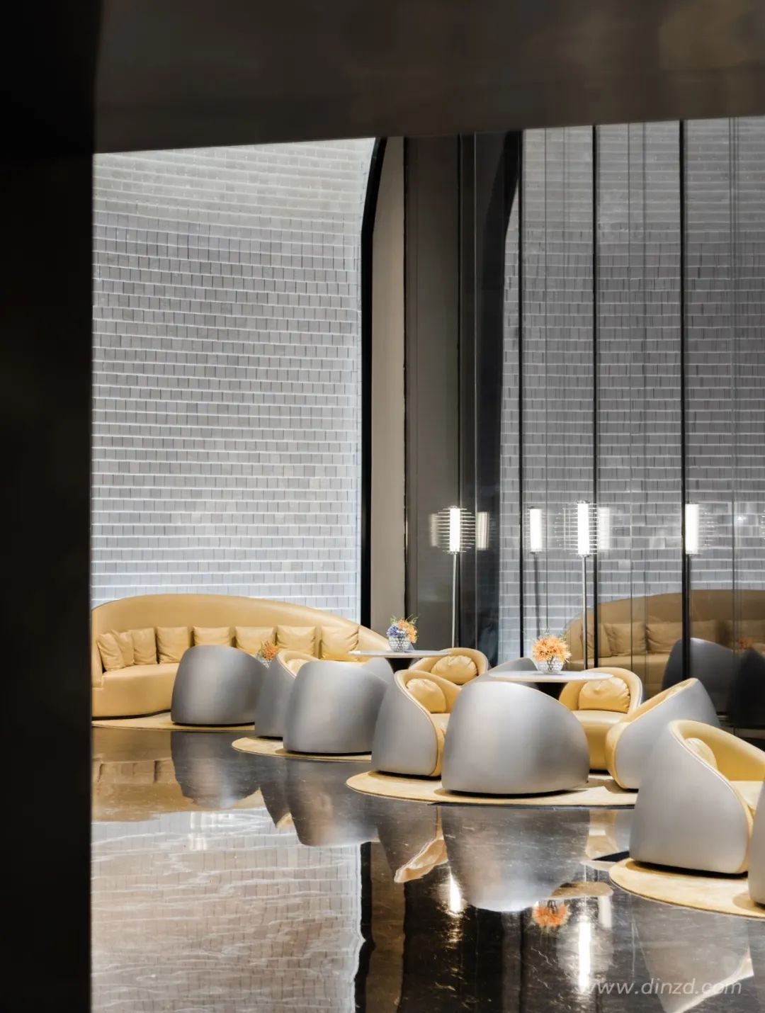 重庆衿湖翠林售楼部 | 无界星辰，艺术与生活的和谐共生-41