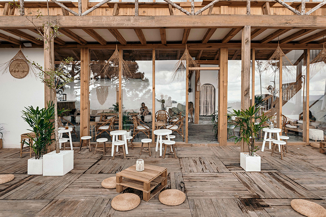 自然的乡村风格作为主题空间酒吧,越南 | Designed by Ksoul Studio - 酒吧餐厅 - 餐厅LOGO-VI空间设计-全球餐饮研究所-7