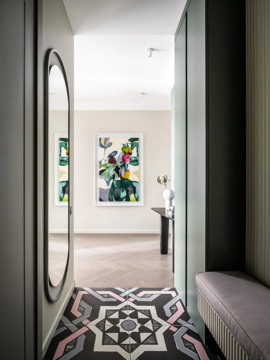 色彩斑斓的复古空间丨Yu Design Studio-12