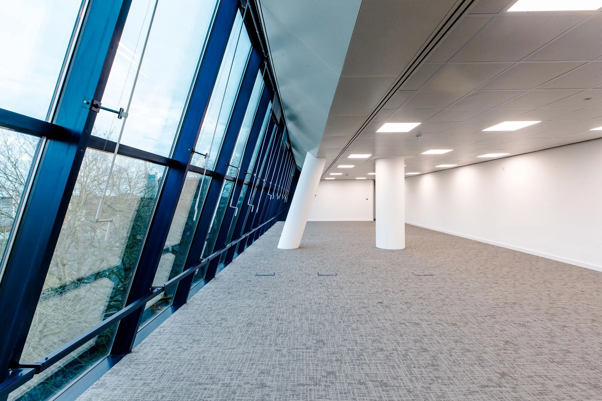 蓝色利尼大厦丨英国丨Susan Lacey Design-28