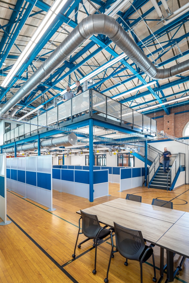 安娜·希斯机器人实验室-13