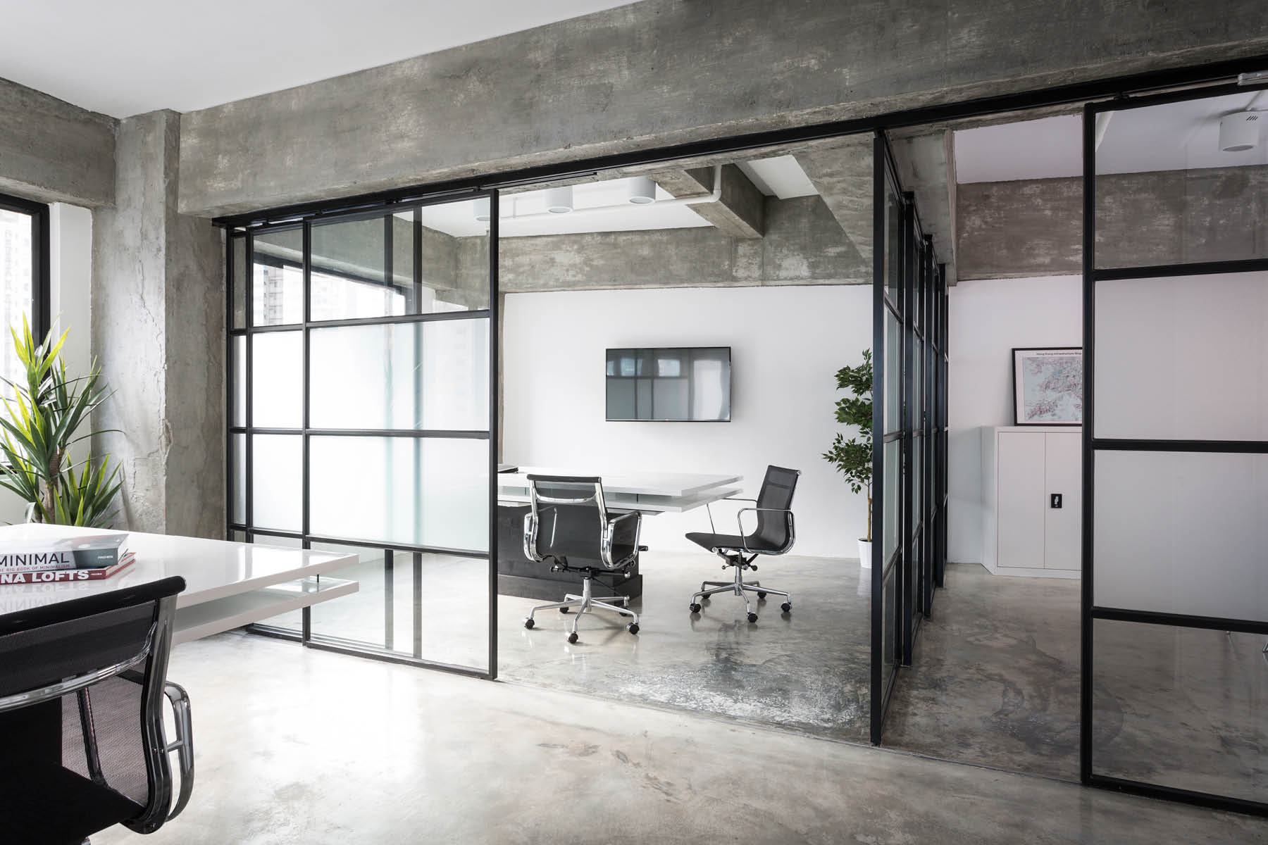 新加坡投资公司香港“精品空间”办公室设计-18