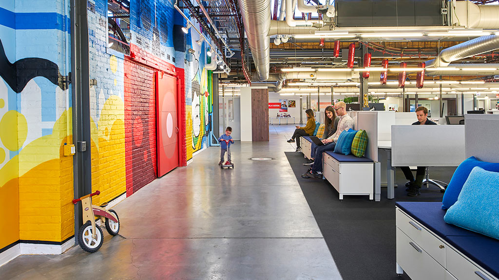 Radio Flyer 总部室内设计展-6