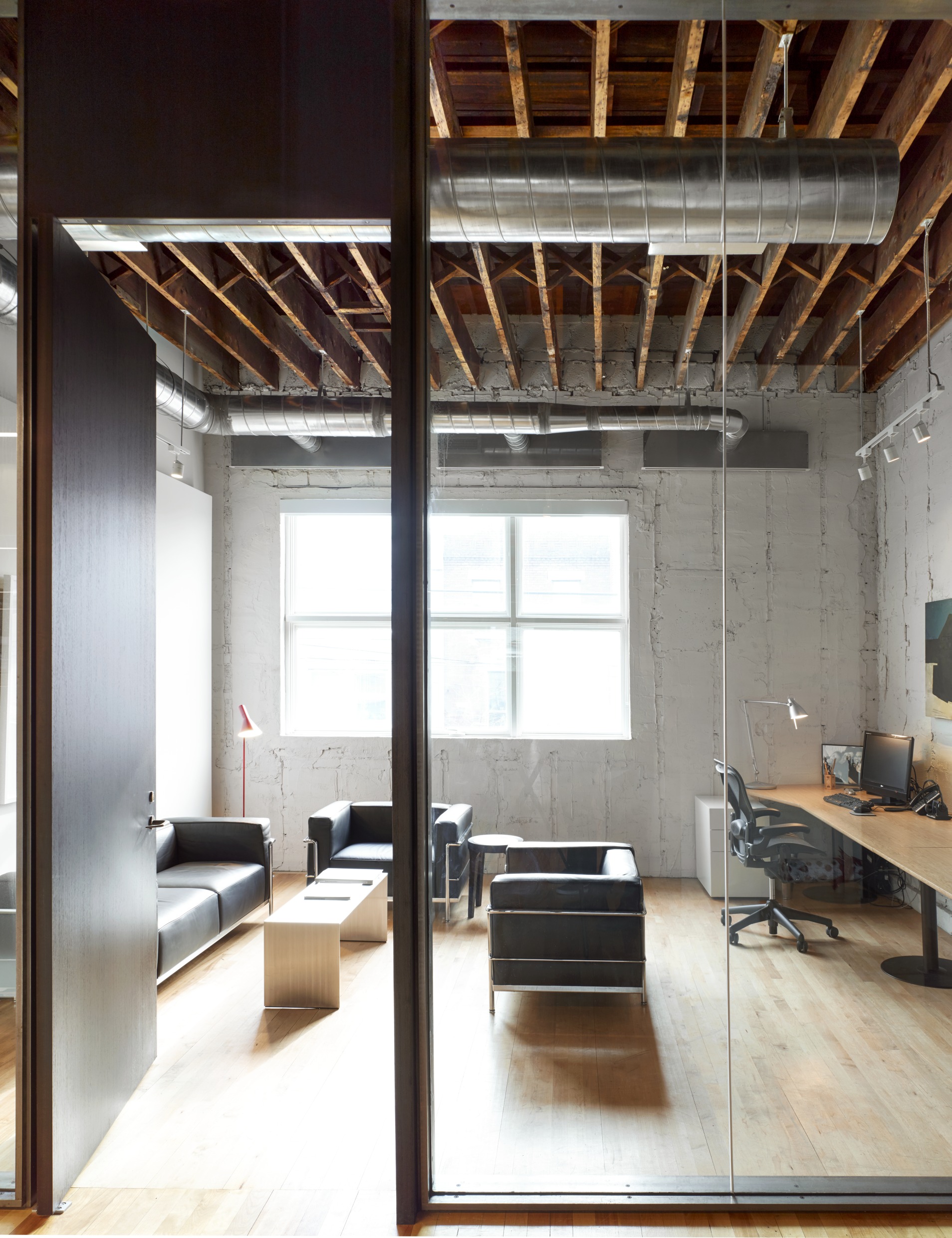 杂种媒体办公室(注:Mongrel可意为杂种、混血儿等,使用此词命名可能有特殊背景含义,如果有更具体语境可能会更精准) 丨加拿大多伦多丨Hariri Pontarini Architects-22