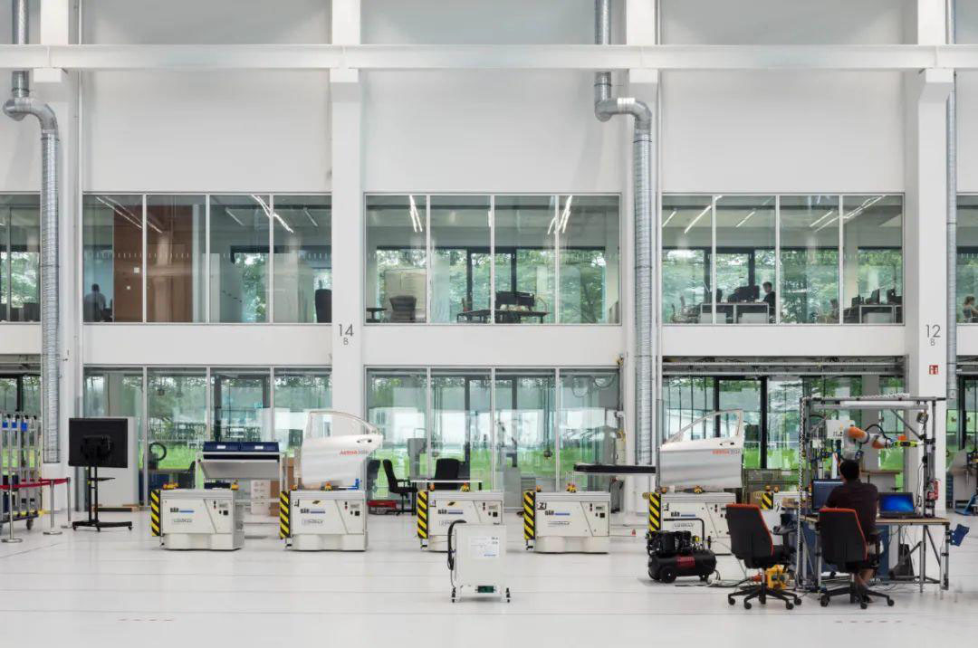 德国下一代汽车技术主动研发型工厂-28