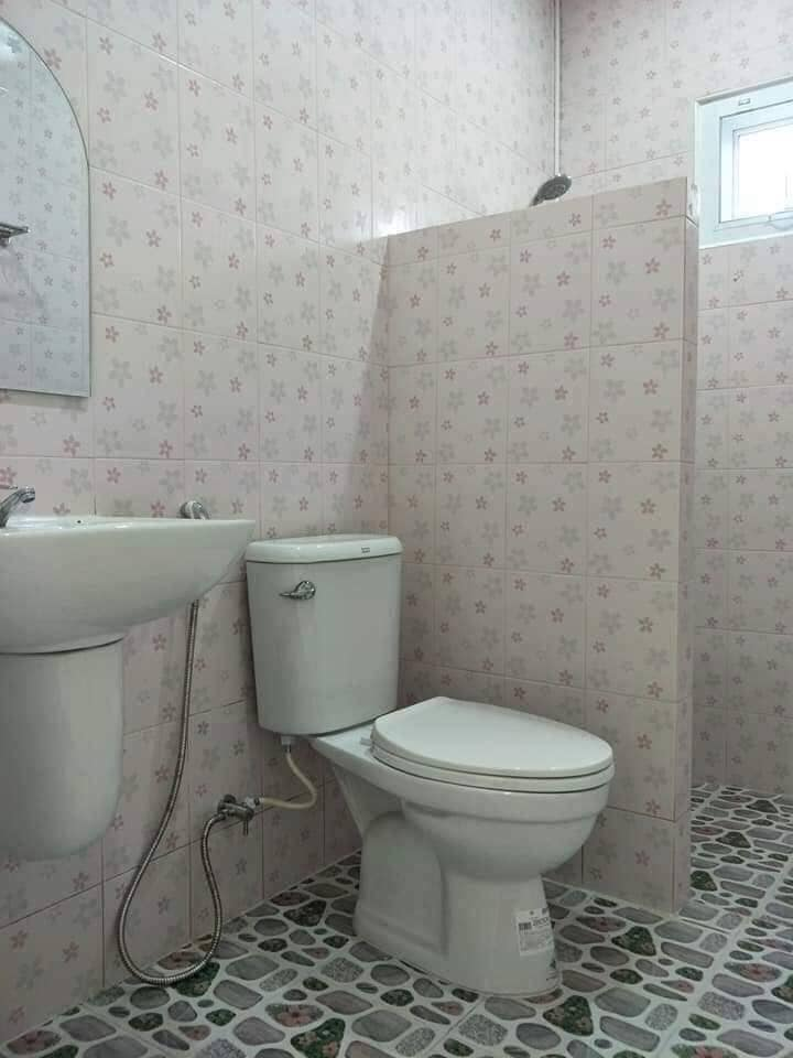 500 万新婚夫妇适用的粉色系 4 层住宅-21