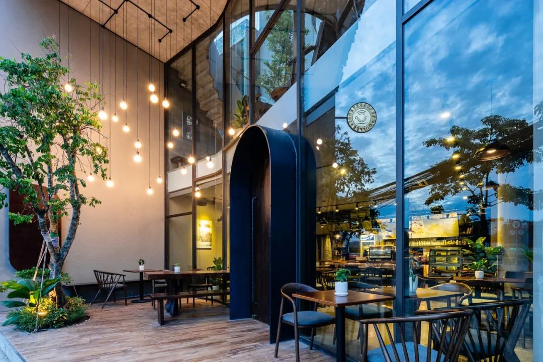 越南 420m²综合咖啡楼设计,打造自然与商业的完美融合-27