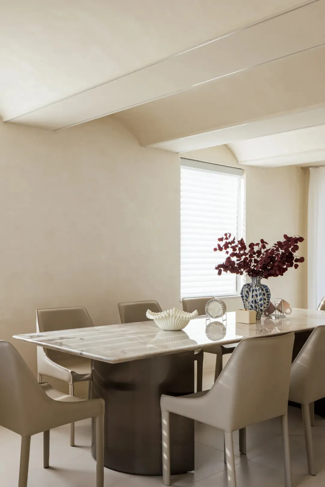 奶油轻侘寂，将生活过成一场私人艺术展-19