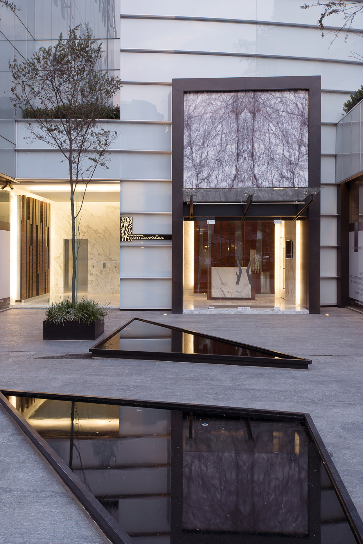 Paseo Castelar 商用住宅大楼-13