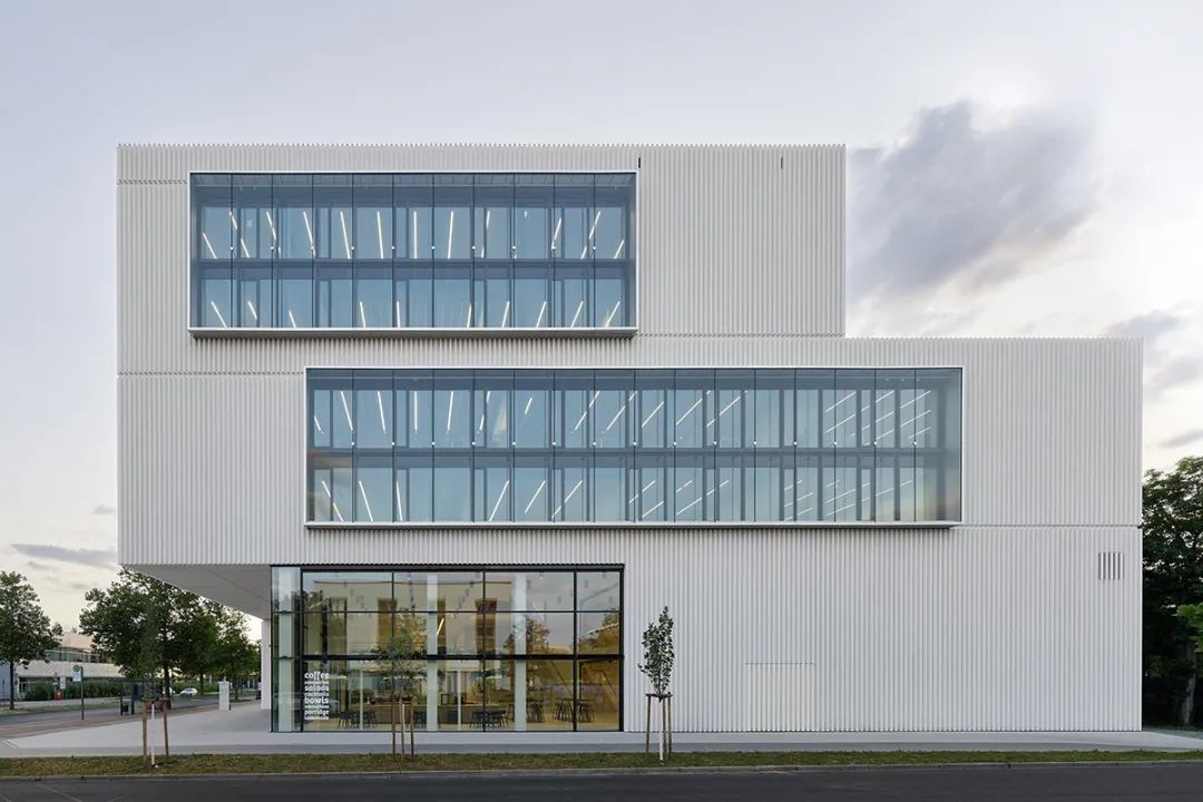德国西门子医疗教育与发展中心丨SCOPE Architekten-11