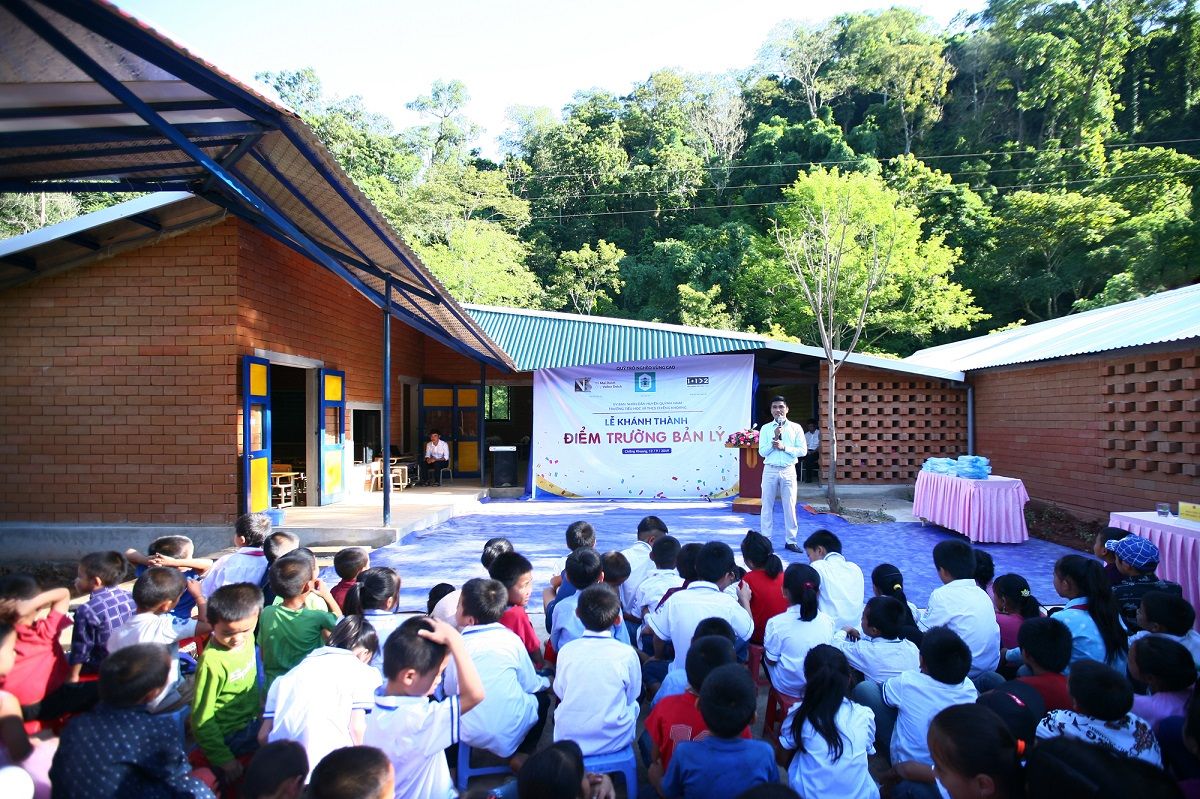 森林中的学校 · 1+1>2 建筑事务所打造独特学习环境-21