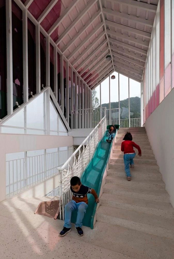 打破边界,激活童心的幼儿园设计-95