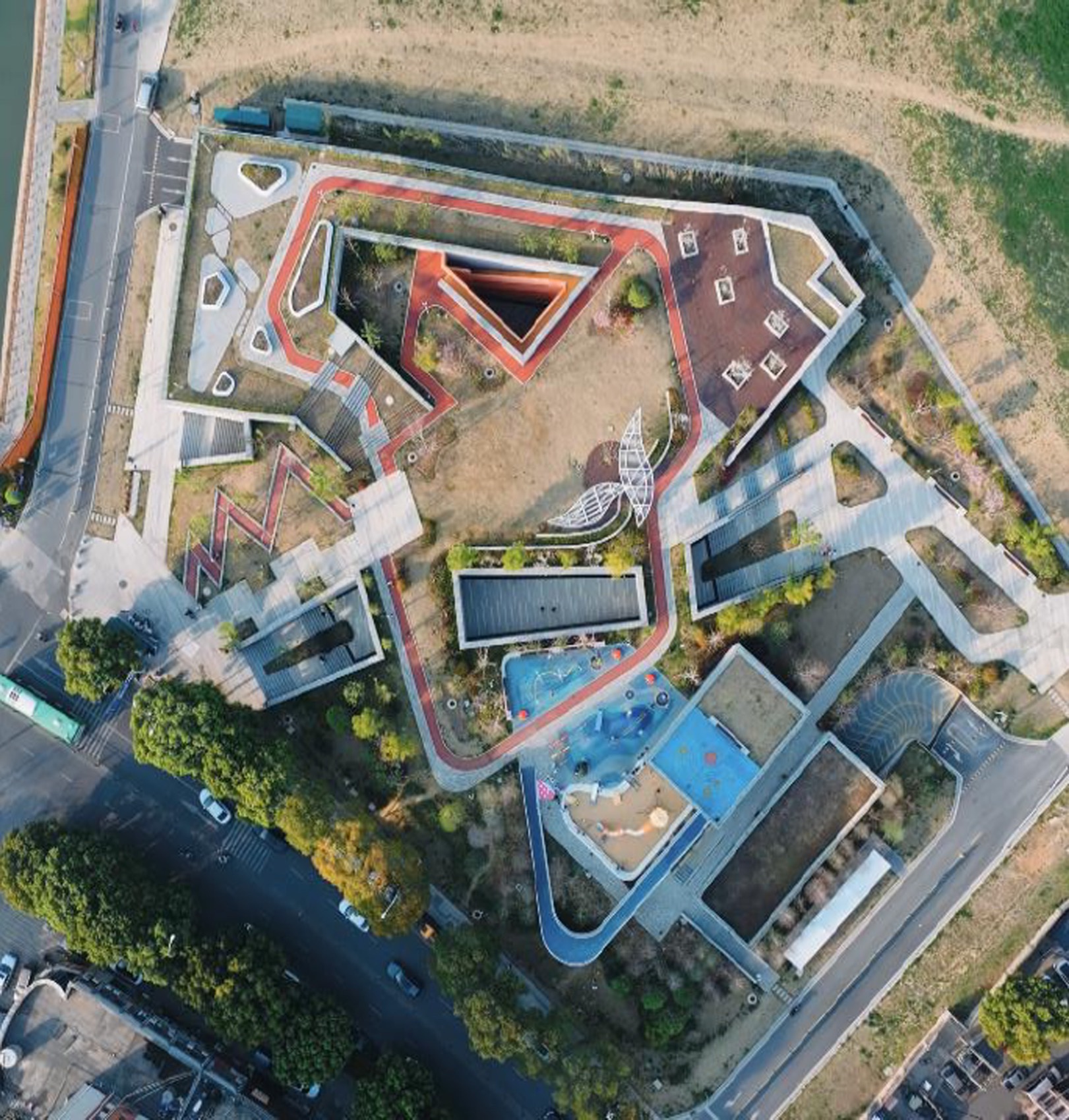 停车  公园:日常景观基础设施城市停车公园设计丨中国南京丨东南大学建筑学院,正中国际项目管理集团有限公司-103