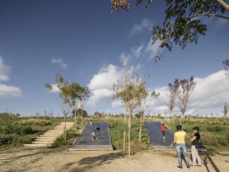 Vallmora Park + Insect Hotel  Batlle i Roig Arquitectura-4