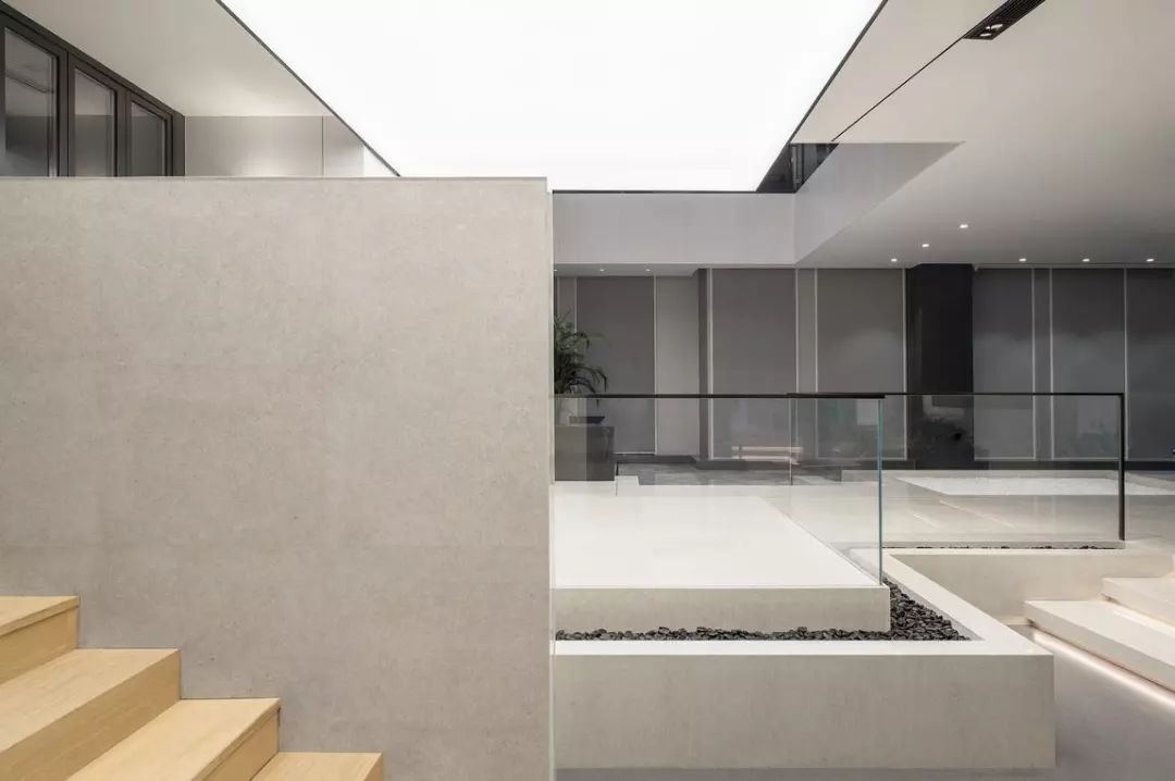 大金(中国)华中总部办公空间-12