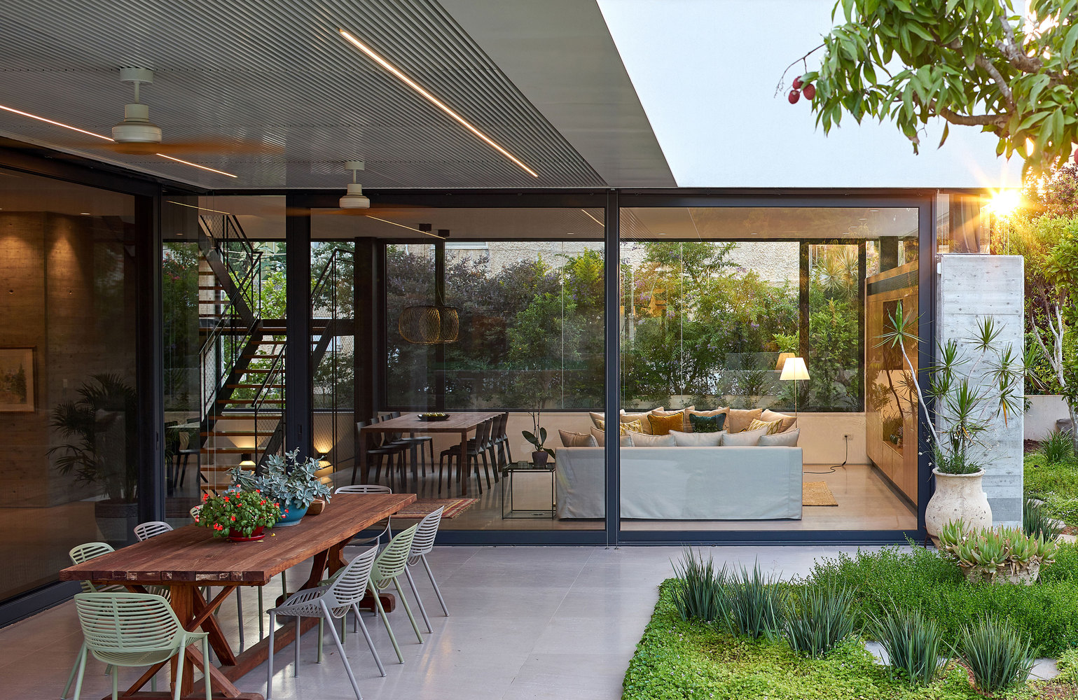 简约乡村风,花园与住宅和谐共生-33