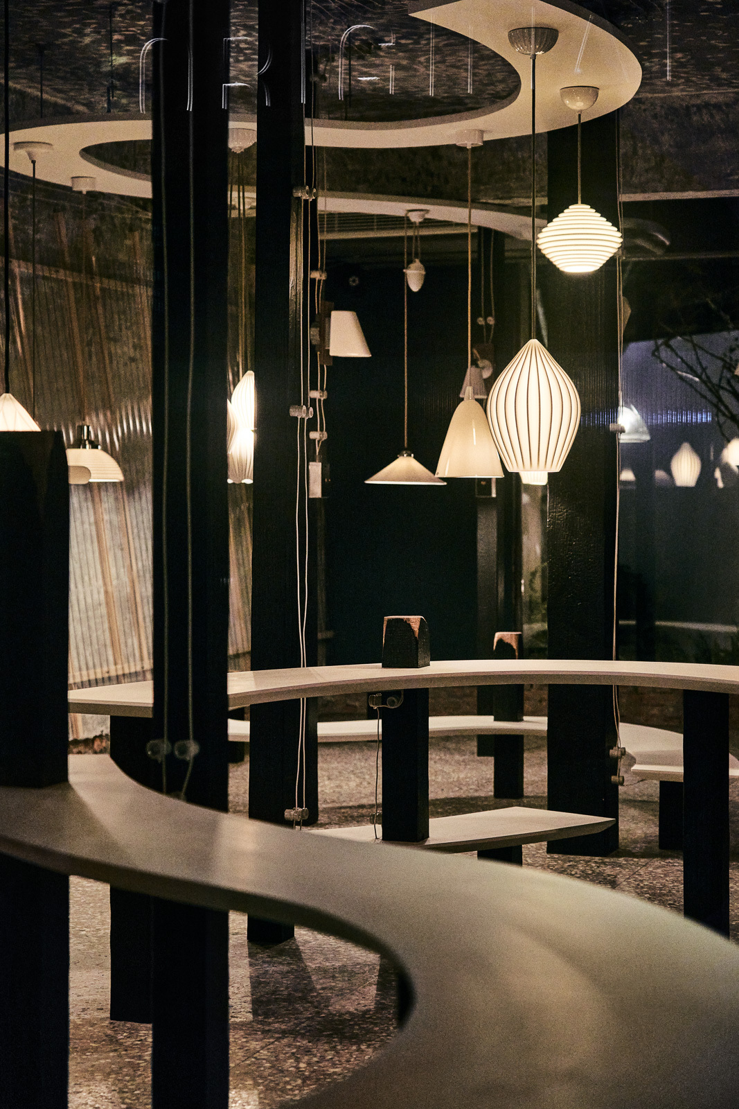 台北Original BTC灯具展厅设计丨中国台北丨合风苍飞设计+张育睿建筑师事务所-13