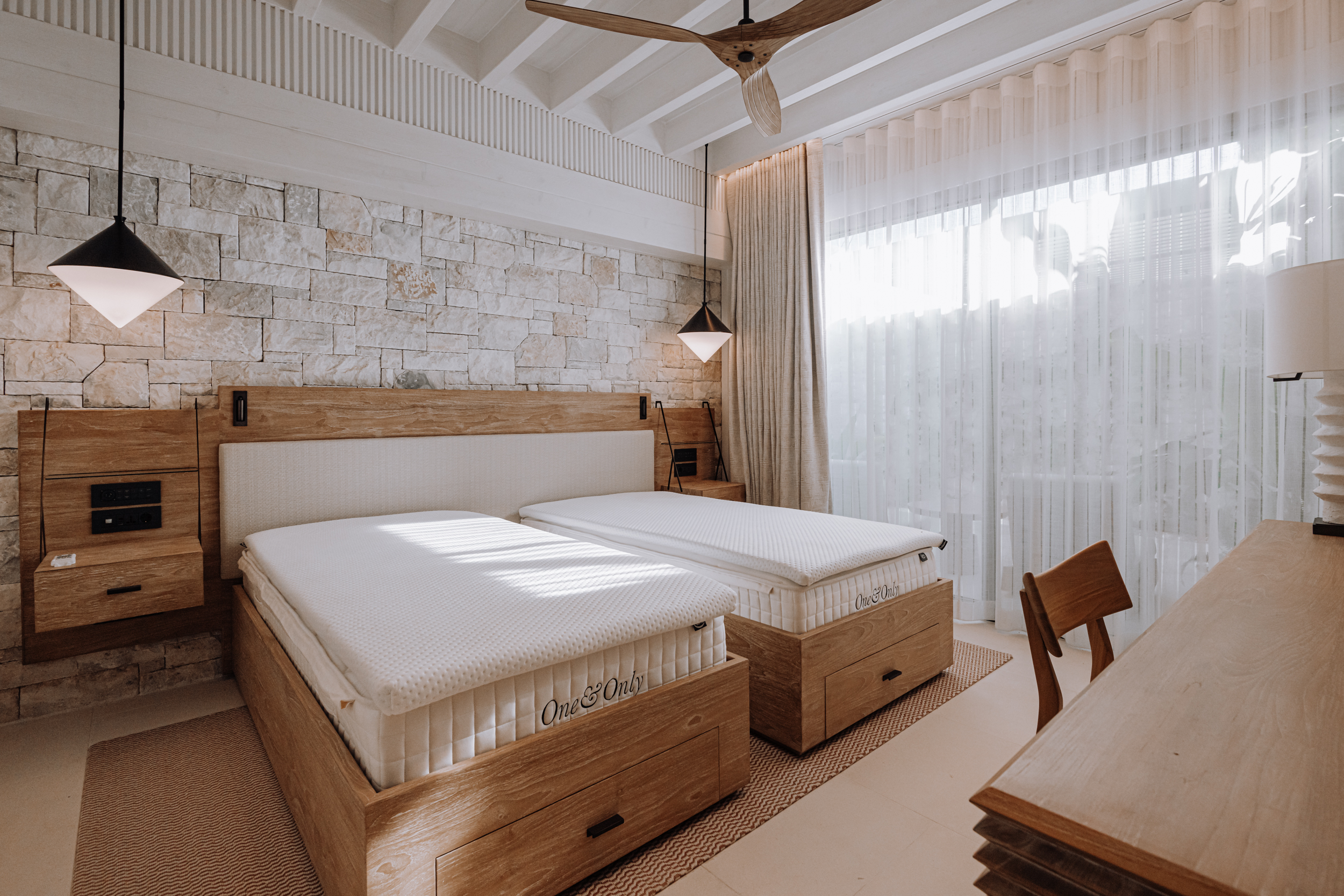 One & Only | Private Residents-4