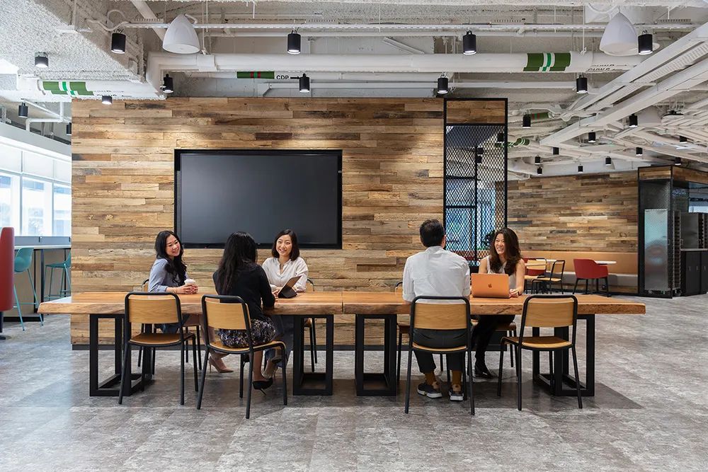 中国香港渣打银行观塘办公翻新丨Gensler-41