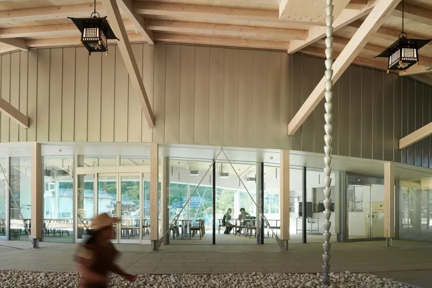 KANAHEBISUI Shrine Gaien SandoTerrace-25