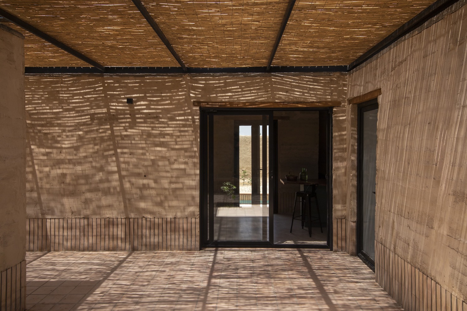 泥土之家的可持续设计-25