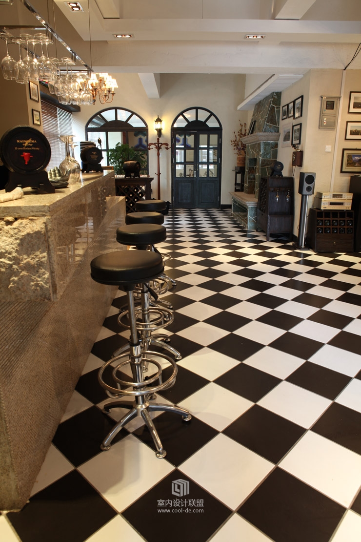 龙泉餐厅装修设计——葡萄酒私房菜馆设计-3