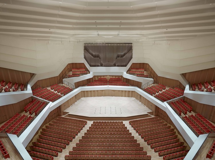 德累斯顿文化宫音乐厅——历史与现代的和谐对话-28