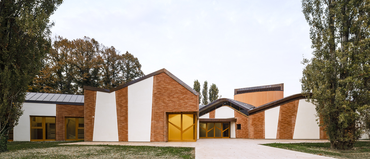 San Giacomo Apostolo Church and Parish Complex / Miralles Tagliabue EMBT-44