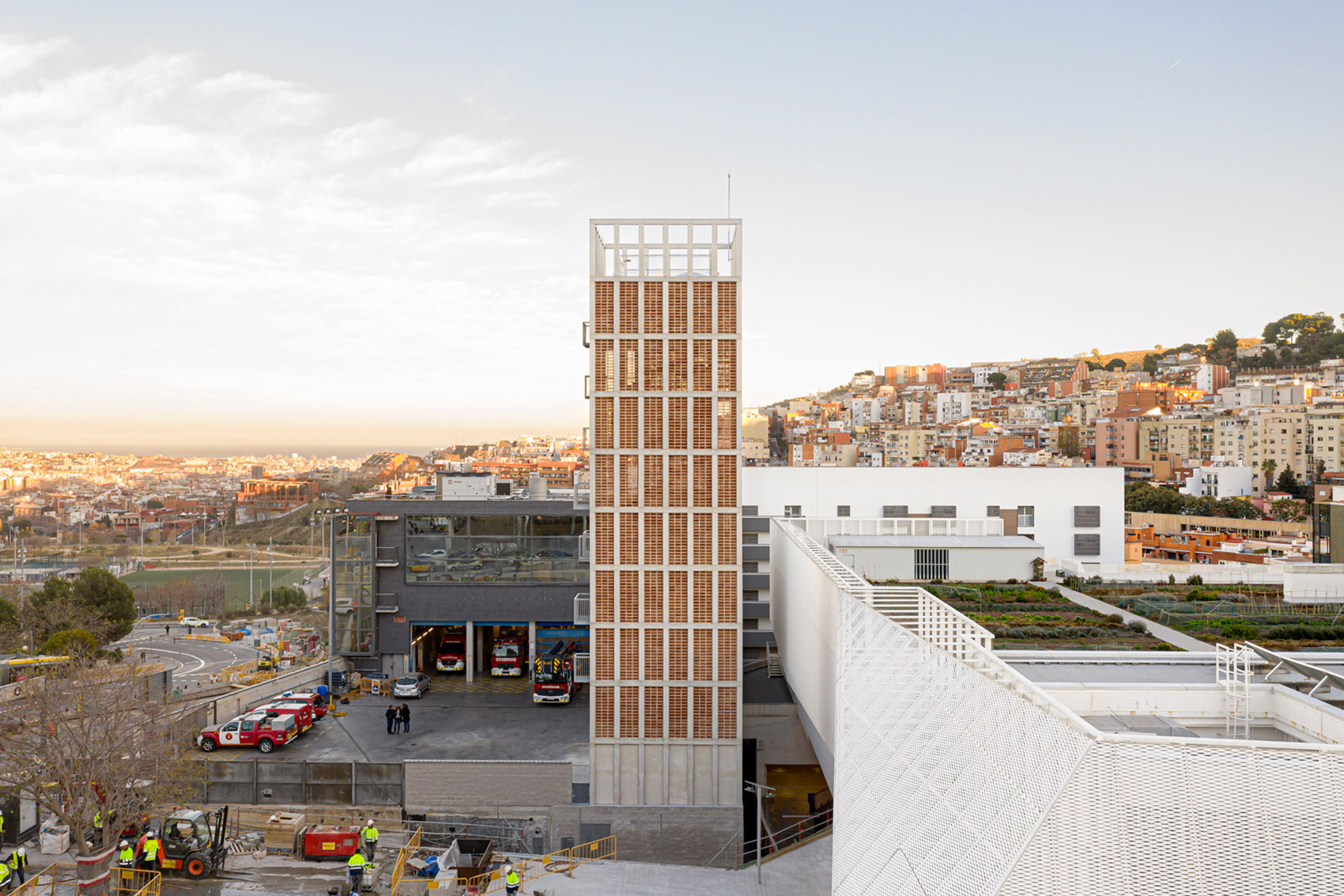 Vall d’Hebron 消防训练塔丨西班牙巴塞罗那丨Carles Enrich Studio-5