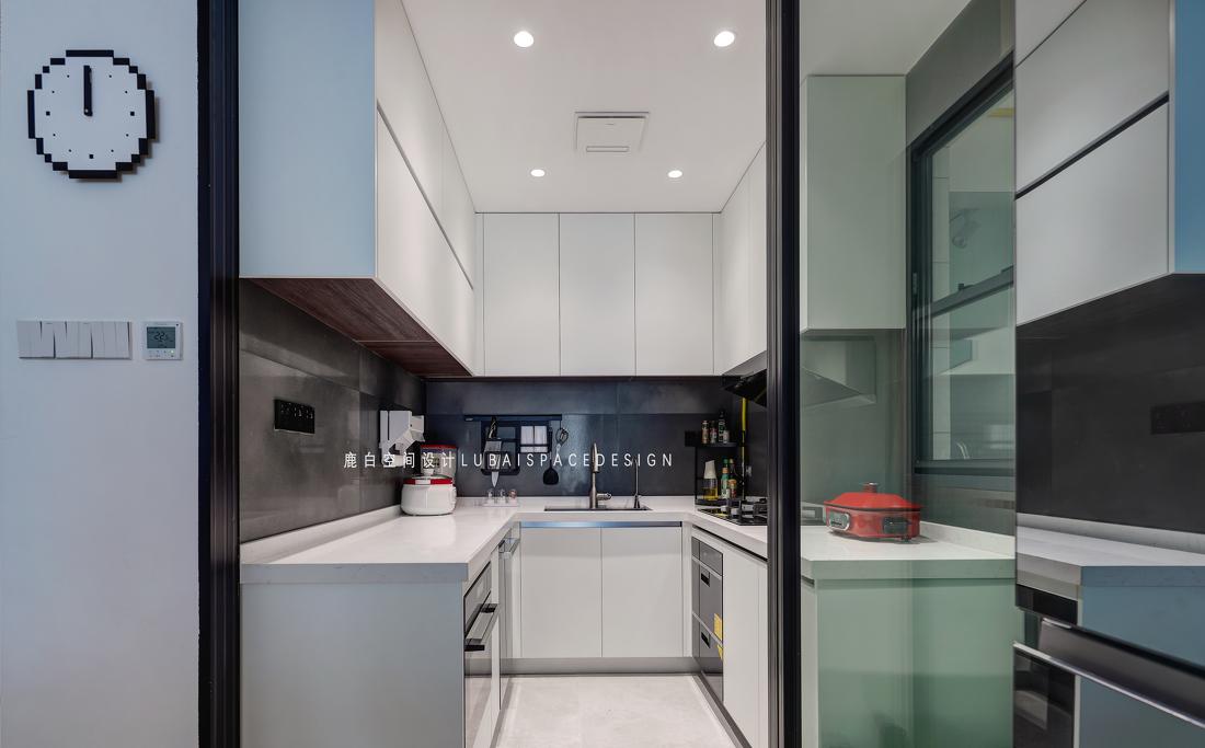 黑白灰极简系住宅-23