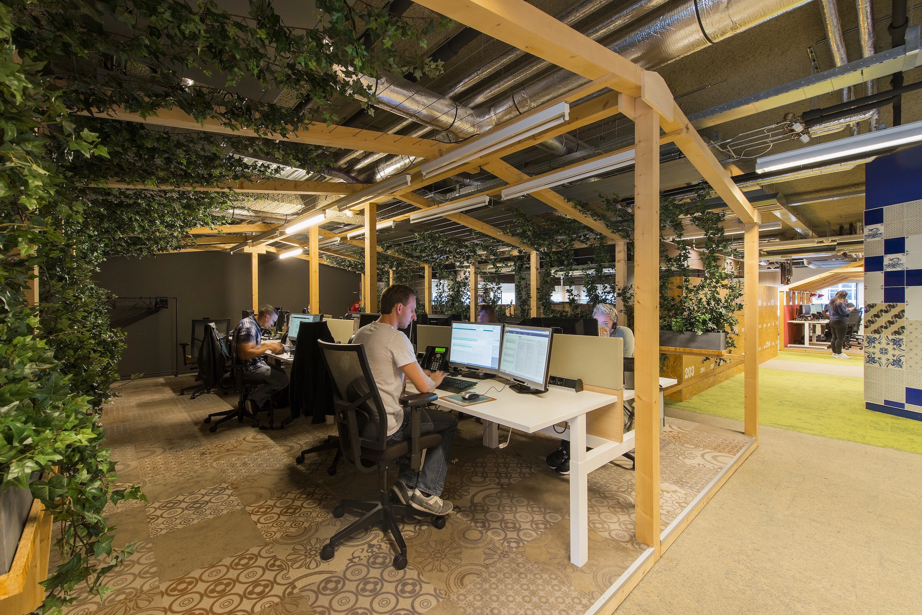 荷兰 VodafoneZiggo 呼叫中心-33