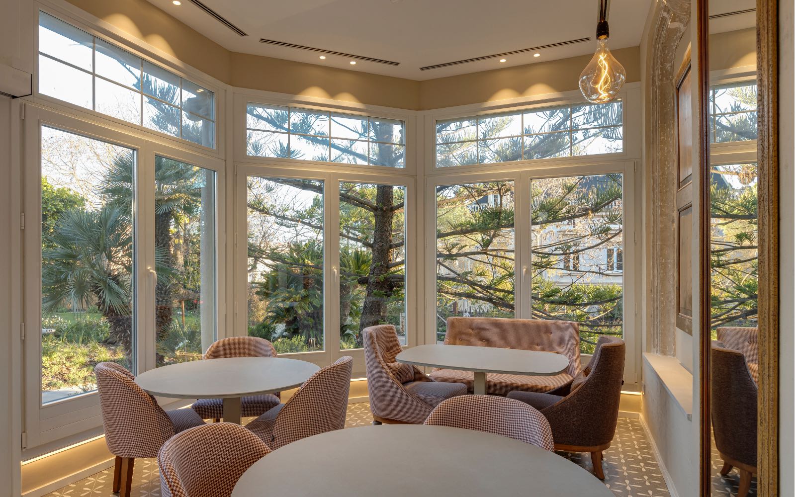 Discovering Opulence | Barcelona's Top 20 Luxury Hotels Unveiled - Covet Edition-38