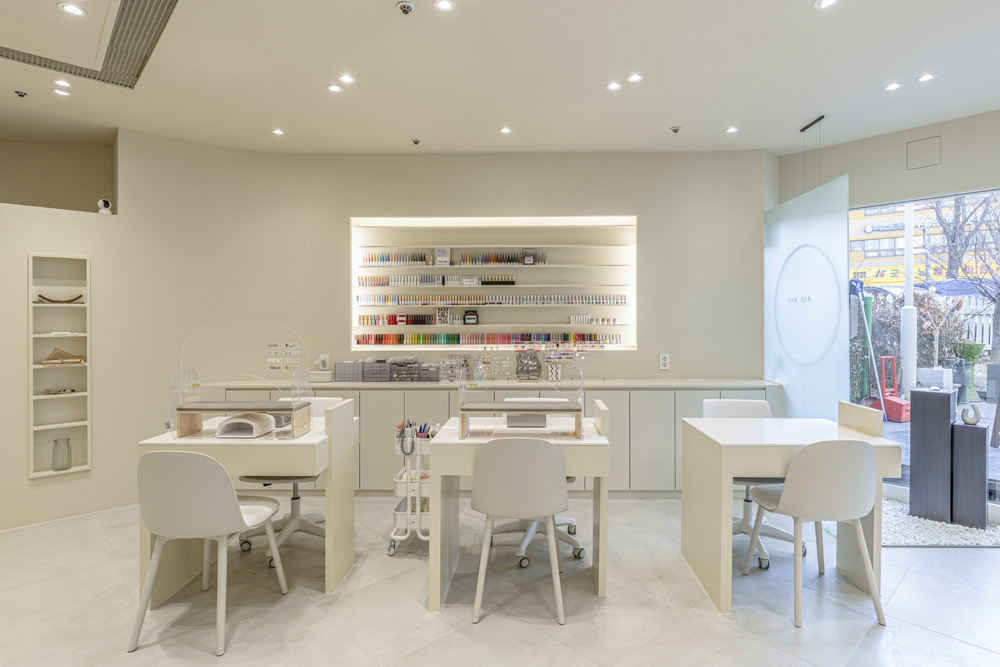 25 坪极简白色调高级室内设计案例-7