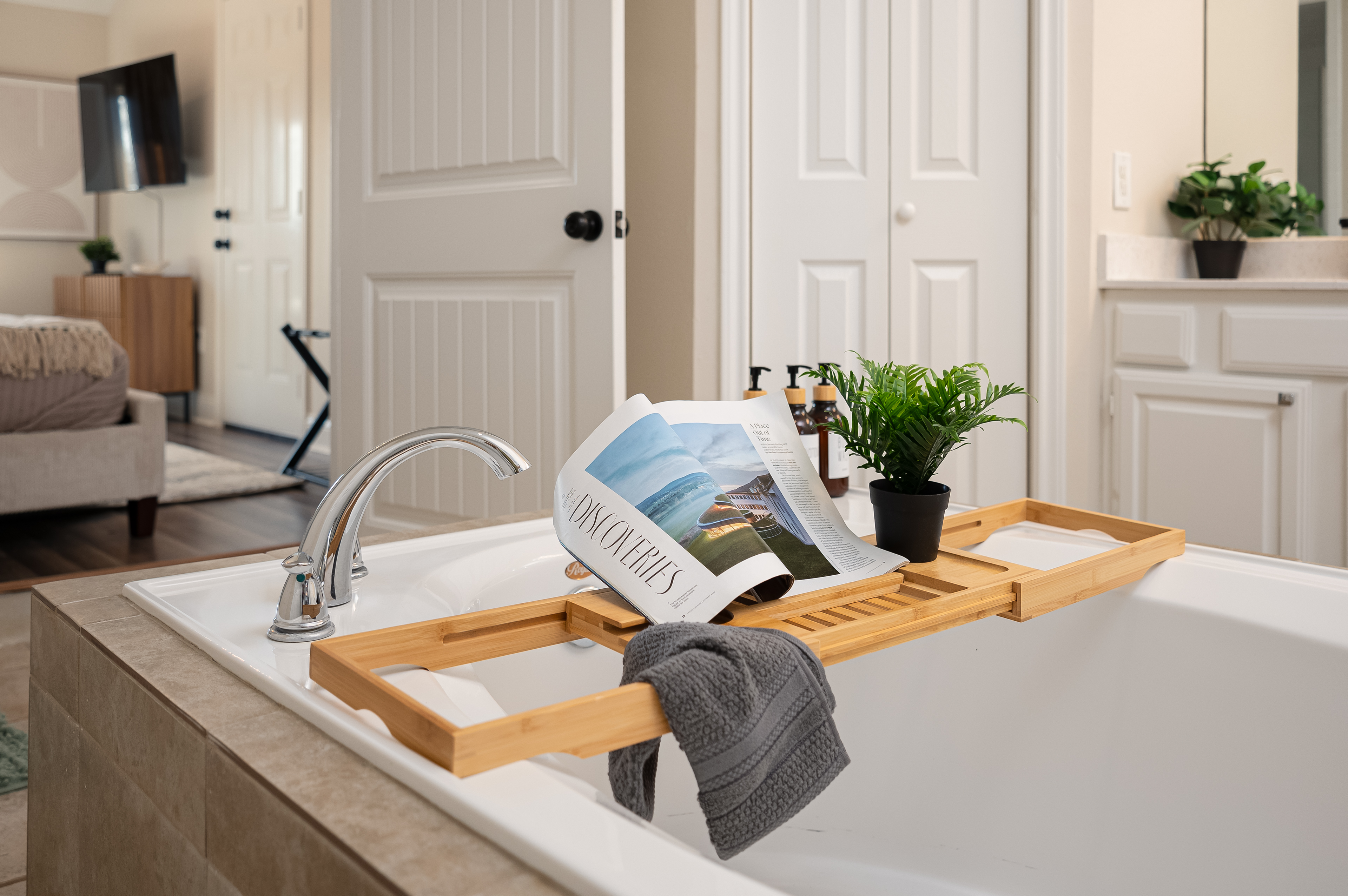 Pine Shore Villa Renovation-1